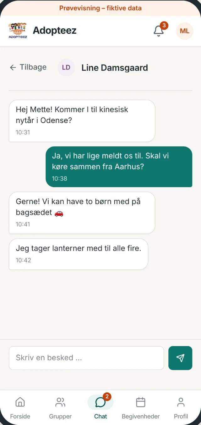 En chat mellem Mette og Line om at køre sammen til kinesisk nytår i Odense.